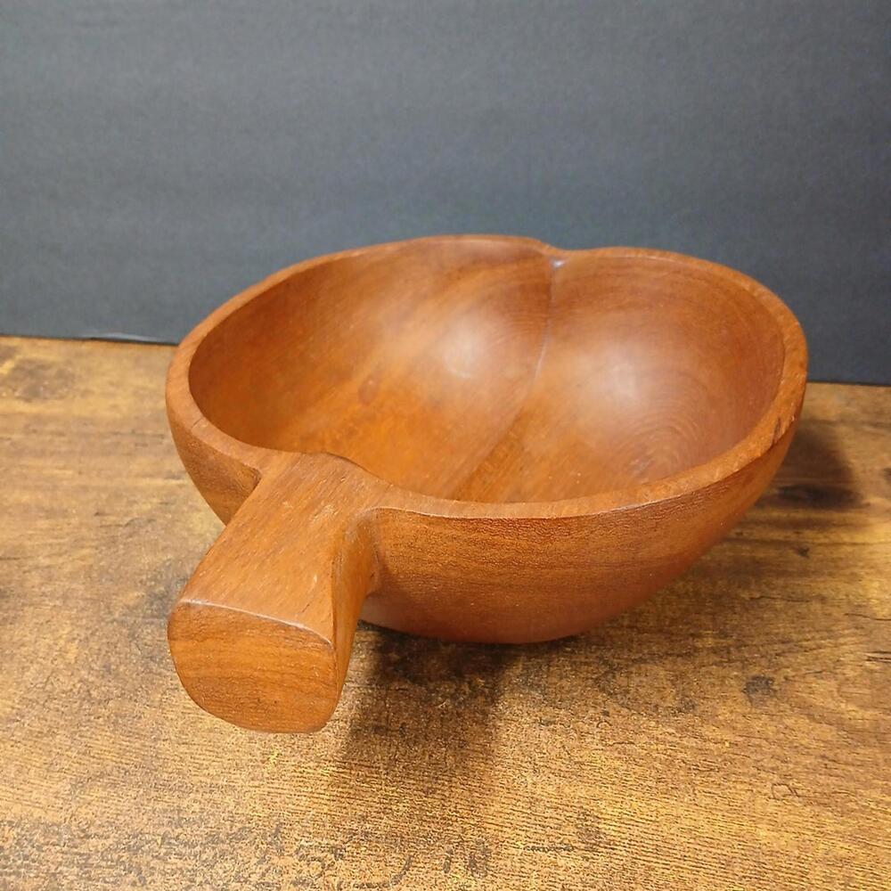 Vintage Apple shaped Wood Fruit Bowl, 9.5" x  7.75" x 3 " - Picture 2 of 6